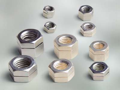 SNEP self-locking nuts